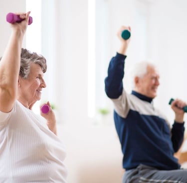 Beneficios de la Fisioterapia Ancianos rehabilitación muscular para adultos mayores 