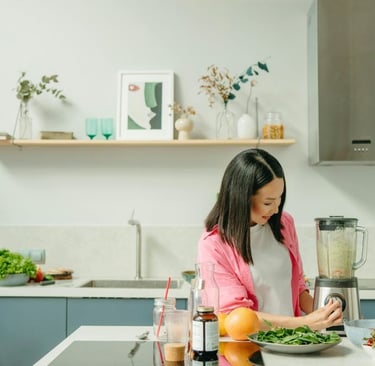 Smoothie preparation with fresh ingredients for the 21 Day Smoothie Diet