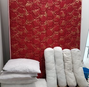 Cuci bantal dan guling-kangbersih