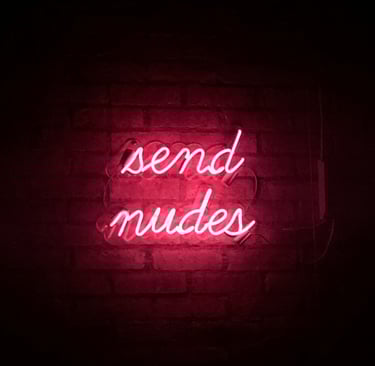 sell nudes on onlyfans
