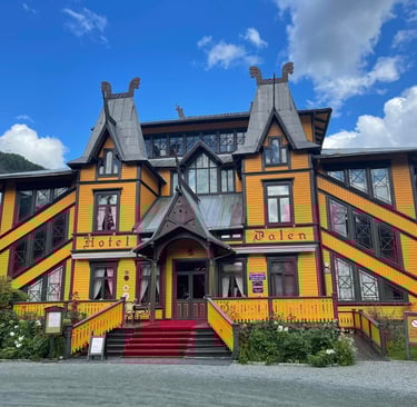Yellow and brown Hotel Dalen