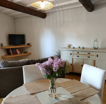 Salon de La Maison d'Yvette, komfortables Ferienhaus, Le Barroux Provence Mont Ventoux