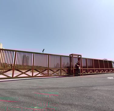 hareketli kapı, gate, door, hangar kapısı, garaj kapısı