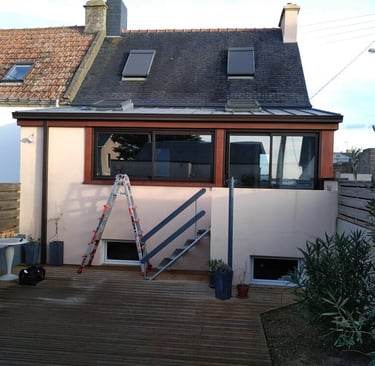 Films solaires sur une véranda avec effet miroir A quiberon. Heol film