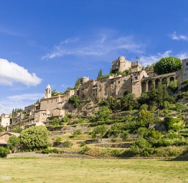 Grignan Drôme provençale