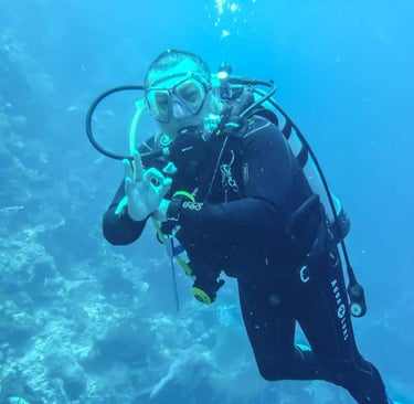 Advanced diver session Lovina Reef #AdvancedDive #LovinaDive #SunriseDiveBali
