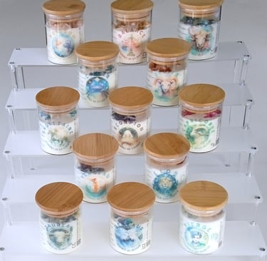 12 scented candles of the zodiac signs