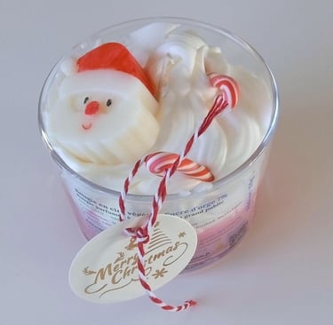 Christmas candle scented with barley sugar fragrance, a gourmet desire