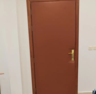 معالجة صوت الأبواب في الخبر