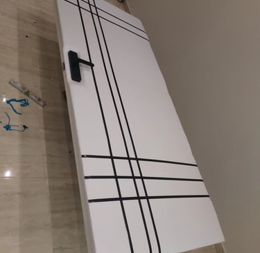 باب مكتب مع عزل صوتي محسن