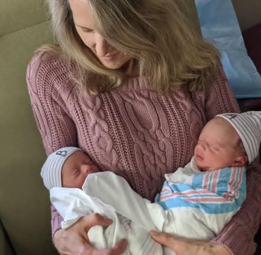 Lynn with twins