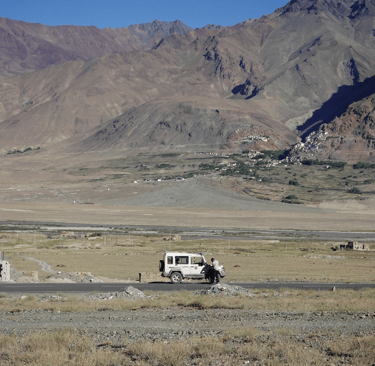Taxi for Nubra valley from Leh, Ladakh