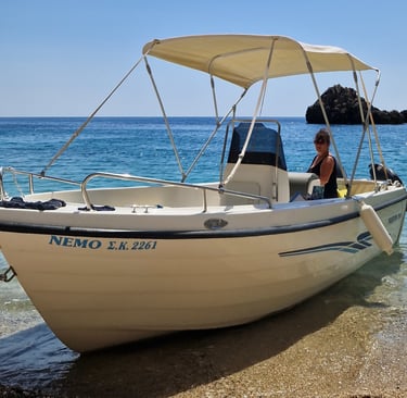 Capitano Boat rental Paleokastritsa Villa Olivia Corfu Pentati