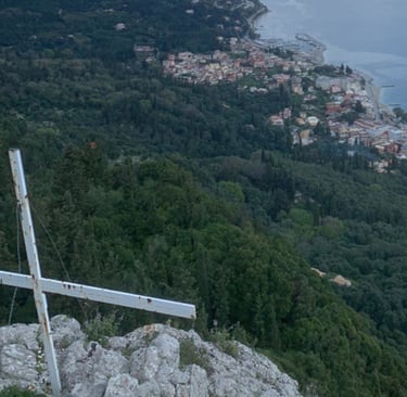 Climbing in Stavros Villa Olivia Corfu