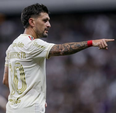 Arrascaeta autor do gol do Flamengo contra o Ceará