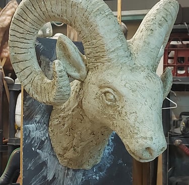 The Mountain Goat head for film settings.