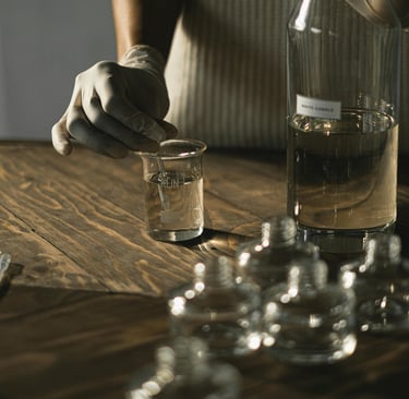 Making a perfume blend