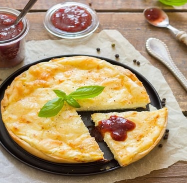Tart with sauce