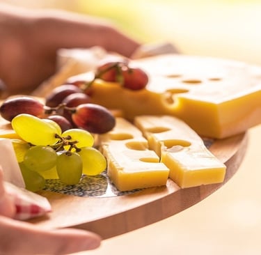 Cheese and grapes