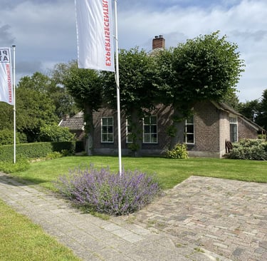 De Baanderhoeve, het kantoor van Plato