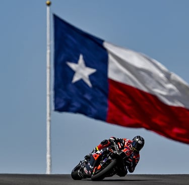Maverickas Vinalesas Aprilia MotoGP