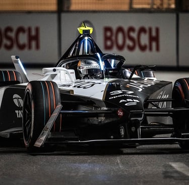 Nickas Cassidy Jaguar Formulė-E