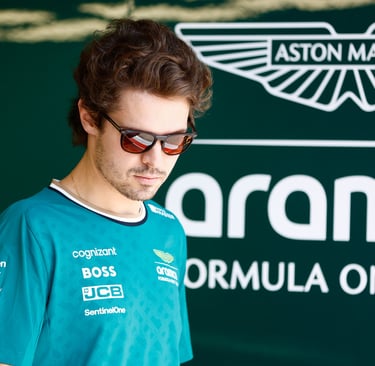 Felipe Drugovichius Aston Martin