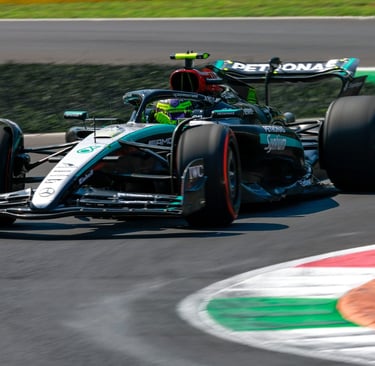Lewisas Hamiltonas Mercedes