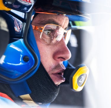 Thierry Neuville'is Hyundai WRC ralis
