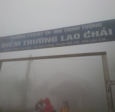 cổng trường lao chải xã Trịnh Trường, huyện Bát Xát, tỉnh Lào Cai