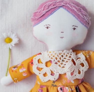 papusa superba pentru fetite