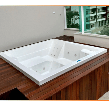 Banheira spa Maxifibra Serenus da Sul Piscinas, sofisticação e bem-estar para sua casa.