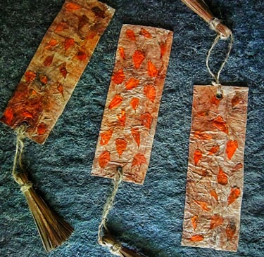 Natural tea paper marigold flower bookmark for your unique book accessories 