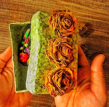 Mini green recycle paper trinket box decorated with yellow rose