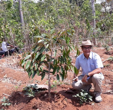 Jiwo the owner of Primuss Furniture, empowering people volunteer since 2007, winner 2 national award