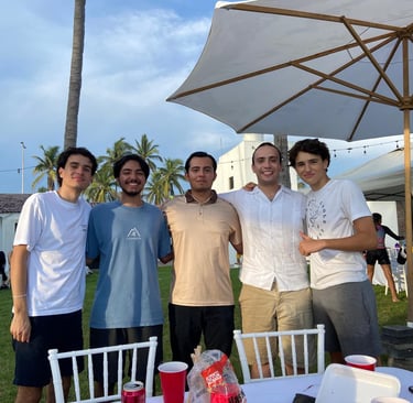 Eduardo Zepeda, Manny Rivera, Christian Rivera, Juan Pablo Sandoval, Leonardo Zepeda