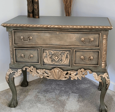 A Chippendale repro painted in a layering technique/ gold highlights / Absolutely Mintage