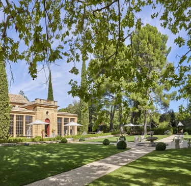 chateau de la gaude facade seminaire aix en provence