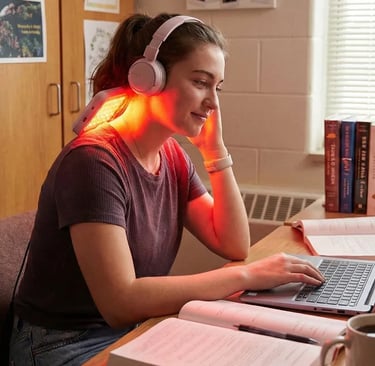 How Students Can Use Red Light Therapy to Reduce Sitting Pain & Stress: A Practical Wellness Guide