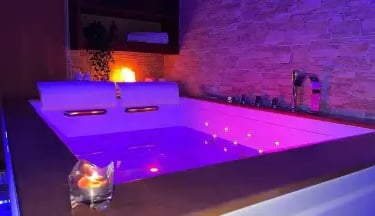 Lilium Percorso spa con bagno turco e vasca idro massaggio Palermo