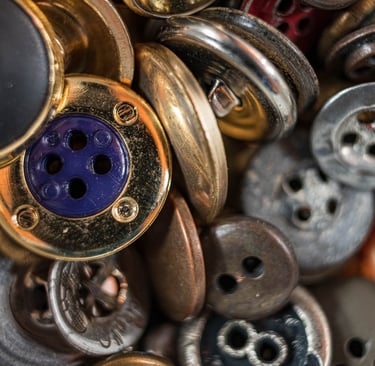 Rongzhiyue: premium custom metal buttons