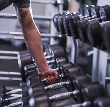 Treino de Musculação para Perda de Peso: Benefícios, Como Fazer e Resultados Reais