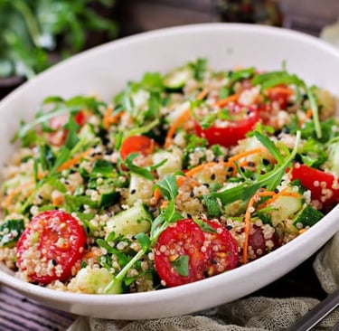 Receita Fitness de Salada de Quinoa com Atum