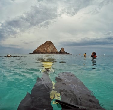 Sandy beach Dive Academy Snoopy island
