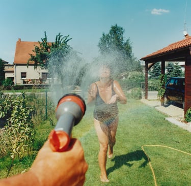 Anne Schönharting, «Diera»