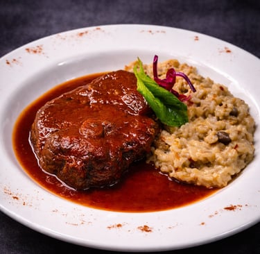 Chuleta de Cordero Victoriense con risotto de digueñes en Yukatan, Victoria