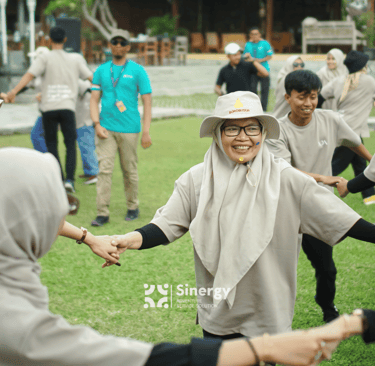 Outbound jogja sinergy memastikan peserta merasa senang dan bahagia