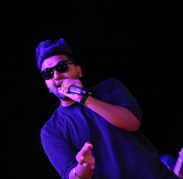 guru-randhawa-live-in-concert_-the-kabir-company