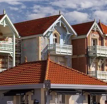 Bâtiment collectif Soulac-Sur-Mer, couverture et zinguerie avec EJL Couverture