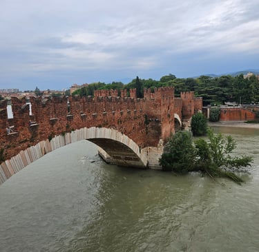 CastelVecchio e Ponte Scaligera, em Verona
